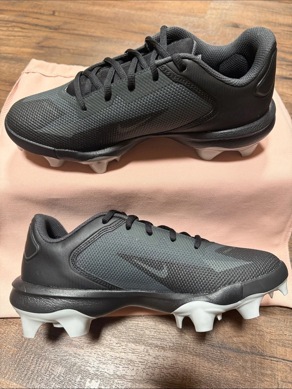 The Nike Force Trout 8 Pro MCS 